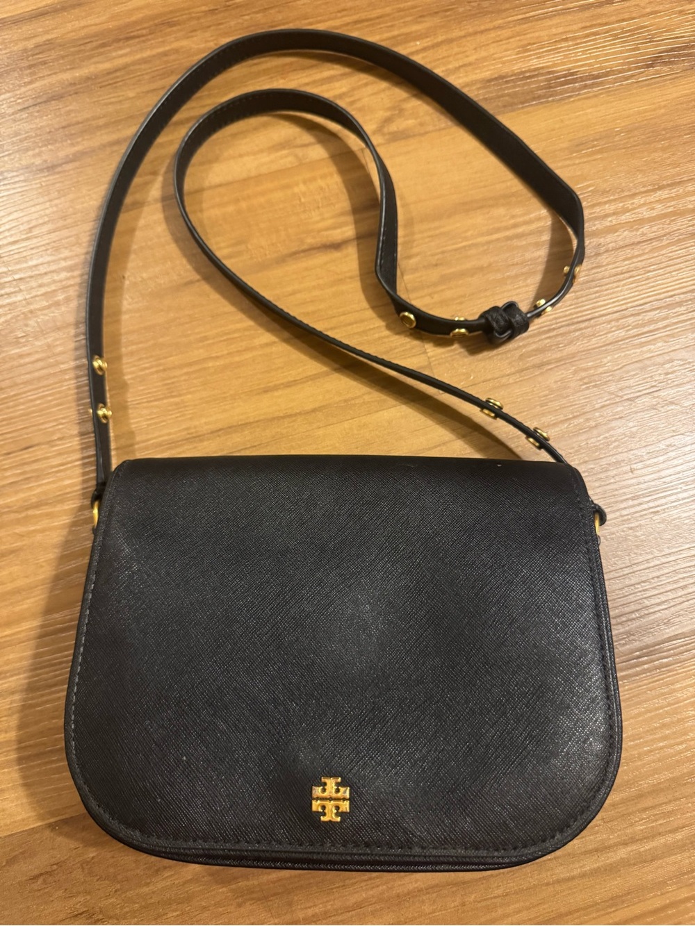 Tory Burch Emerson Womens Saffiano Leather Crossbody Bag